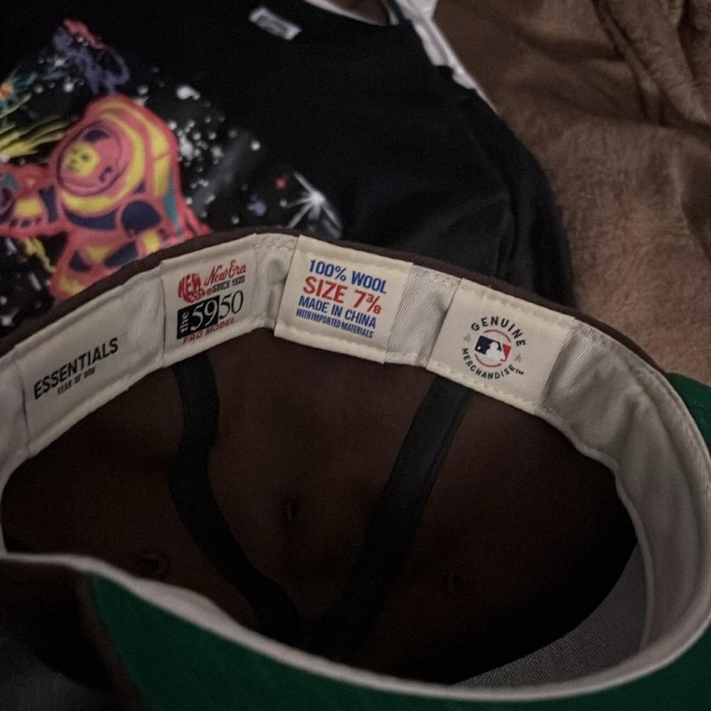 Nice essentials hat - Picture 4 of 4